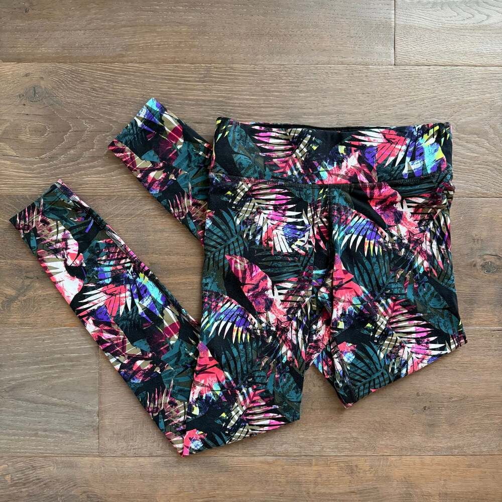 Victoria’s Secret Pink Tropical Floral Ultimate Yoga Leggings Full Length - S